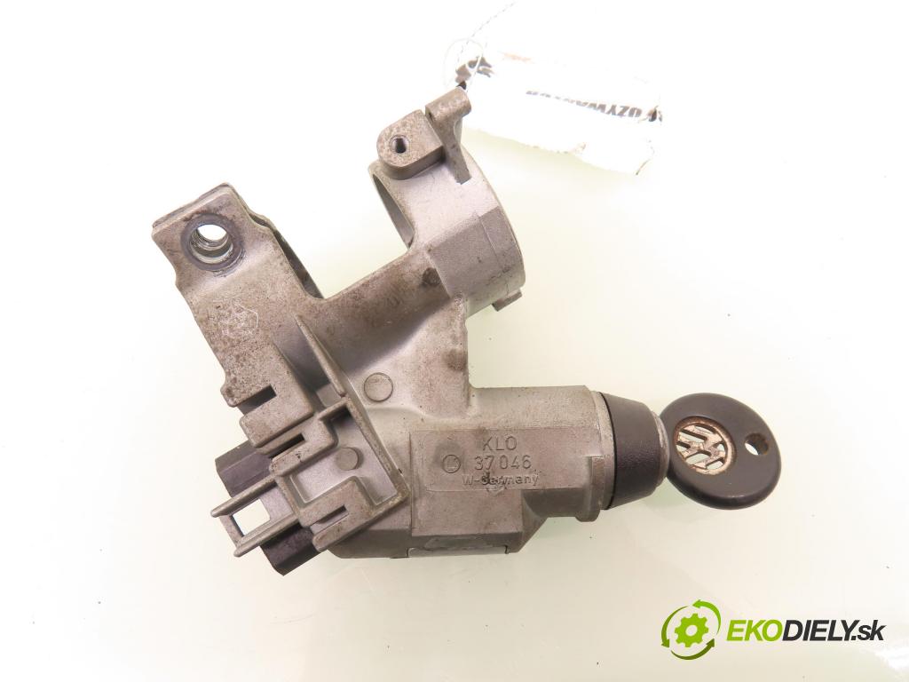 VW GOLF II (19E, 1G1) HB 1990 66,00 1.8 - GU 1781,00 spínačka 357905851 (Spínací skříňka)