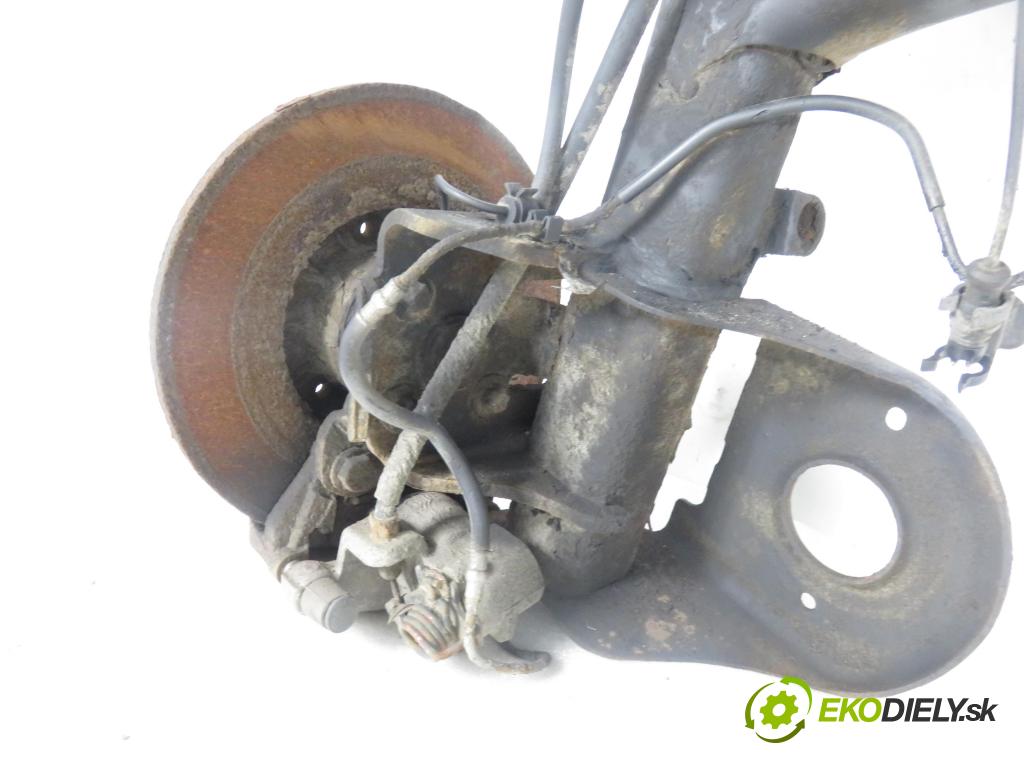 RENAULT LAGUNA I (B56_, 556_) LIFTBACK 1996 79,00 1.6 16V (B568, B561) - K4M 720 1598,00 výztuha zadní část ABS