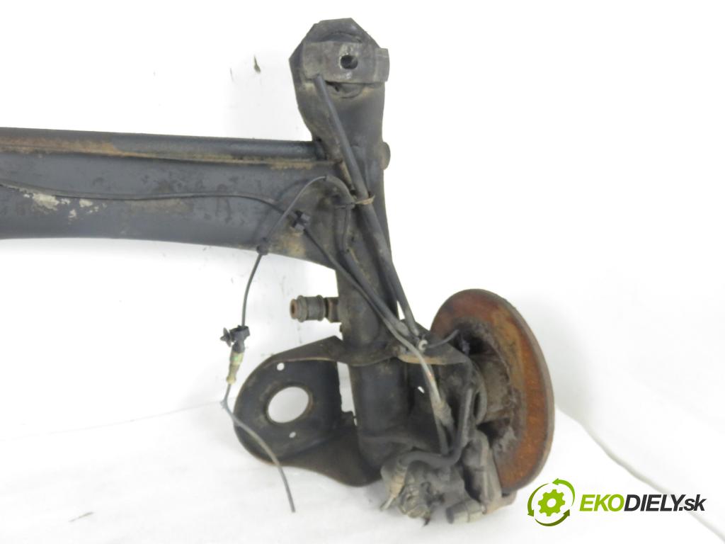 RENAULT LAGUNA I (B56_, 556_) LIFTBACK 1996 79,00 1.6 16V (B568, B561) - K4M 720 1598,00 výztuha zadní část ABS