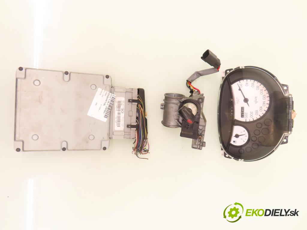 FORD KA (RB_) HB 2001 51,00 1.3 i Duratec 8V 70 - A9A 1299,00 spinačka / imobilizéra IMMO / Riadiaca jednotka 1S5F12A650AB ; 98AP15607AB ; 97KP10B885AB