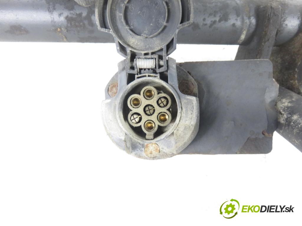 CITROEN BERLINGO / BERLINGO FIRST nadwozie wielkoprzestrzenne (MPV) KOMBI 1999 66,00 1.8 8V 90 - LFX 1761,00 Hák