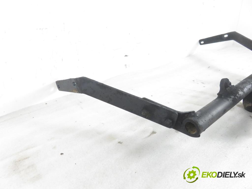 CITROEN BERLINGO / BERLINGO FIRST nadwozie wielkoprzestrzenne (MPV) KOMBI 1999 66,00 1.8 8V 90 - LFX 1761,00 Hák