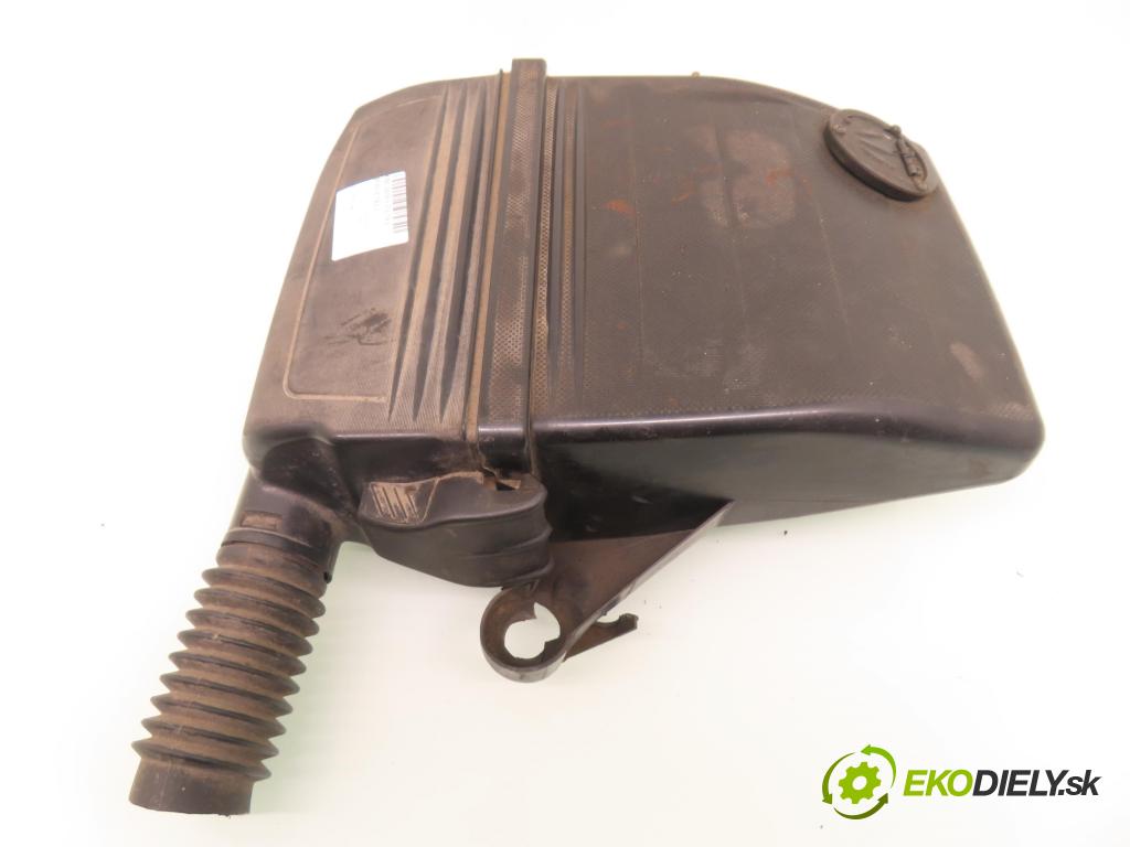 FIAT PANDA (169_) HB 2005 40,00 1.1 54 - 187 A1.000 1108,00 obal filtra vzduchu 46800166 (Kryt vzduchového filtru)