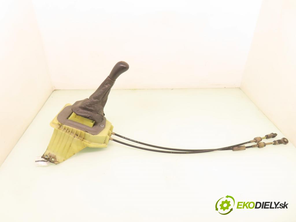 FIAT PUNTO (188_) HB 2000 59,00 1.9 JTD 80 - 188 A2.000 1910,00 ZVEDÁK: 46519173 ; 46749867B3459J