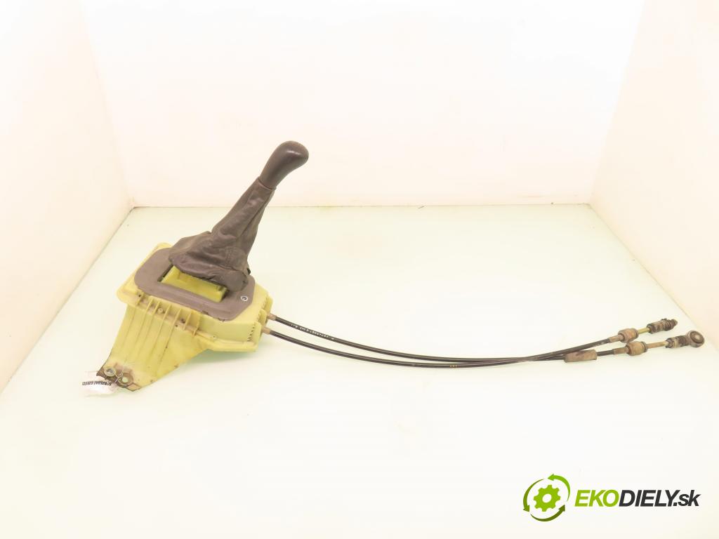 FIAT PUNTO (188_) HB 2000 59,00 1.9 JTD 80 - 188 A2.000 1910,00 ZVEDÁK: 46519173 ; 46749867B3459J