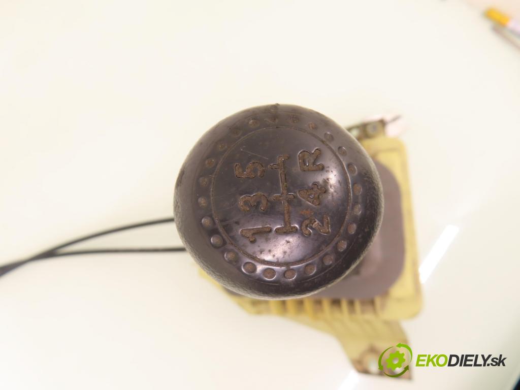 FIAT PUNTO (188_) HB 2000 59,00 1.9 JTD 80 - 188 A2.000 1910,00 ZVEDÁK: 46519173 ; 46749867B3459J