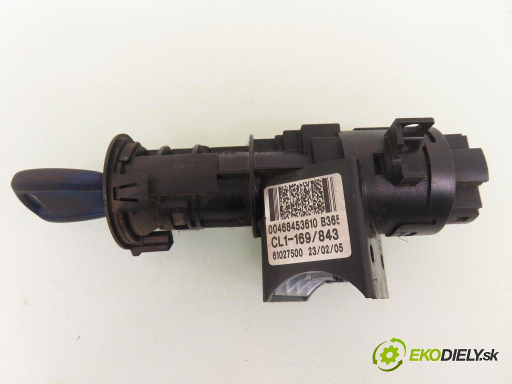 FIAT PANDA (169_) HB 2005 40,00 1.1 54 - 187 A1.000 1108,00 spinačka / imobilizéra IMMO / Riadiaca jednotka 55196259 ; 51740048 ; 00468453610