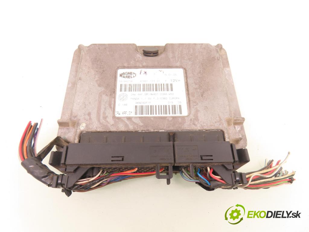 FIAT PANDA (169_) HB 2005 40,00 1.1 54 - 187 A1.000 1108,00 spinačka / imobilizéra IMMO / Riadiaca jednotka 55196259 ; 51740048 ; 00468453610