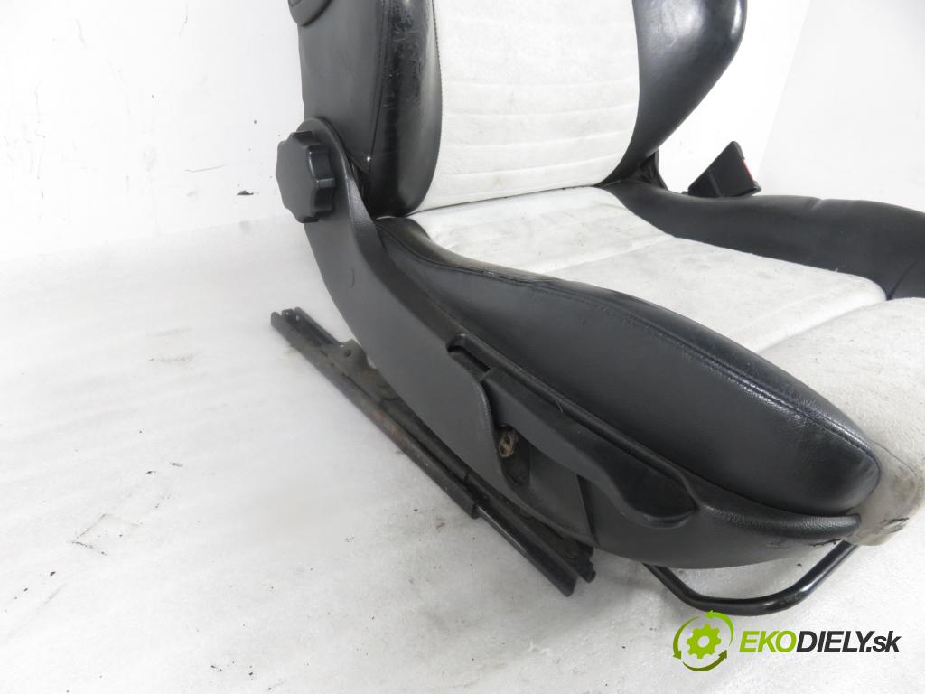 OPEL ASTRA G coupe (F07_) COUPE 2000 85,00 1.8 16V - X 18 XE1 1796,00 sedadlo CESTUJÍCÍ/PP