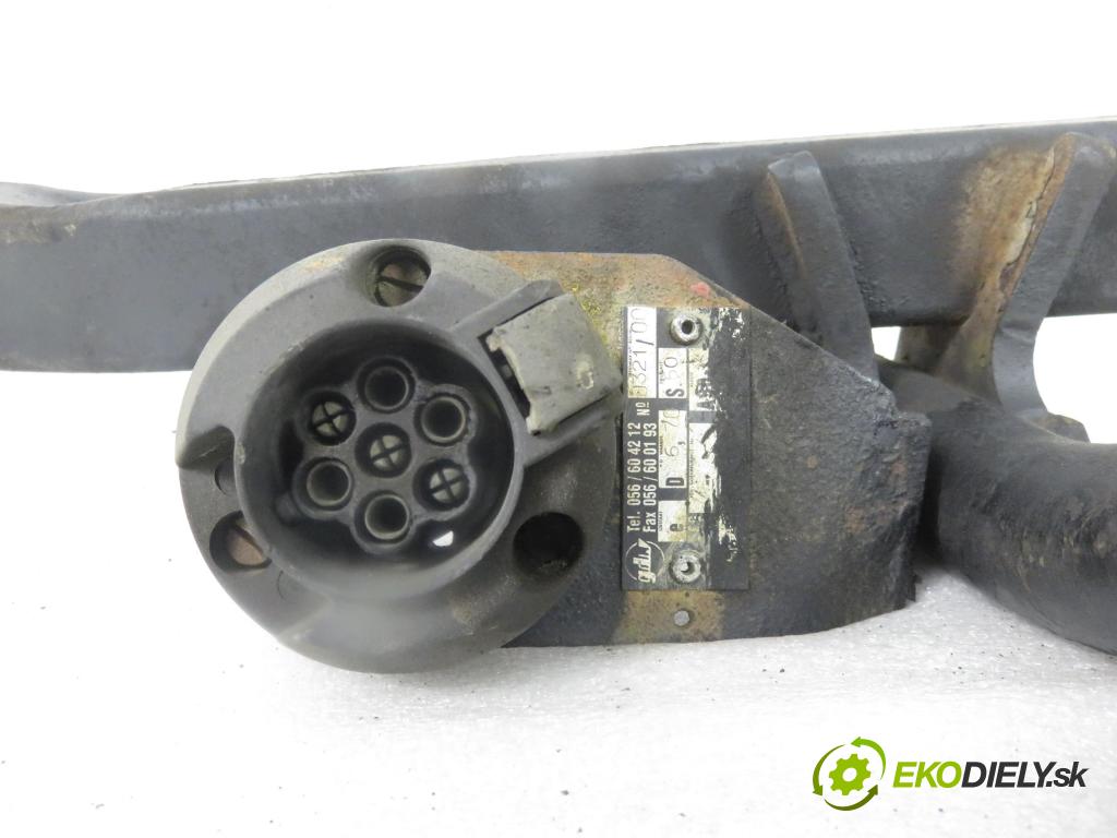 VW POLO CLASSIC (6V2) SEDAN 1996 44,00 1.4 60 - AEX 1390,00 Hák