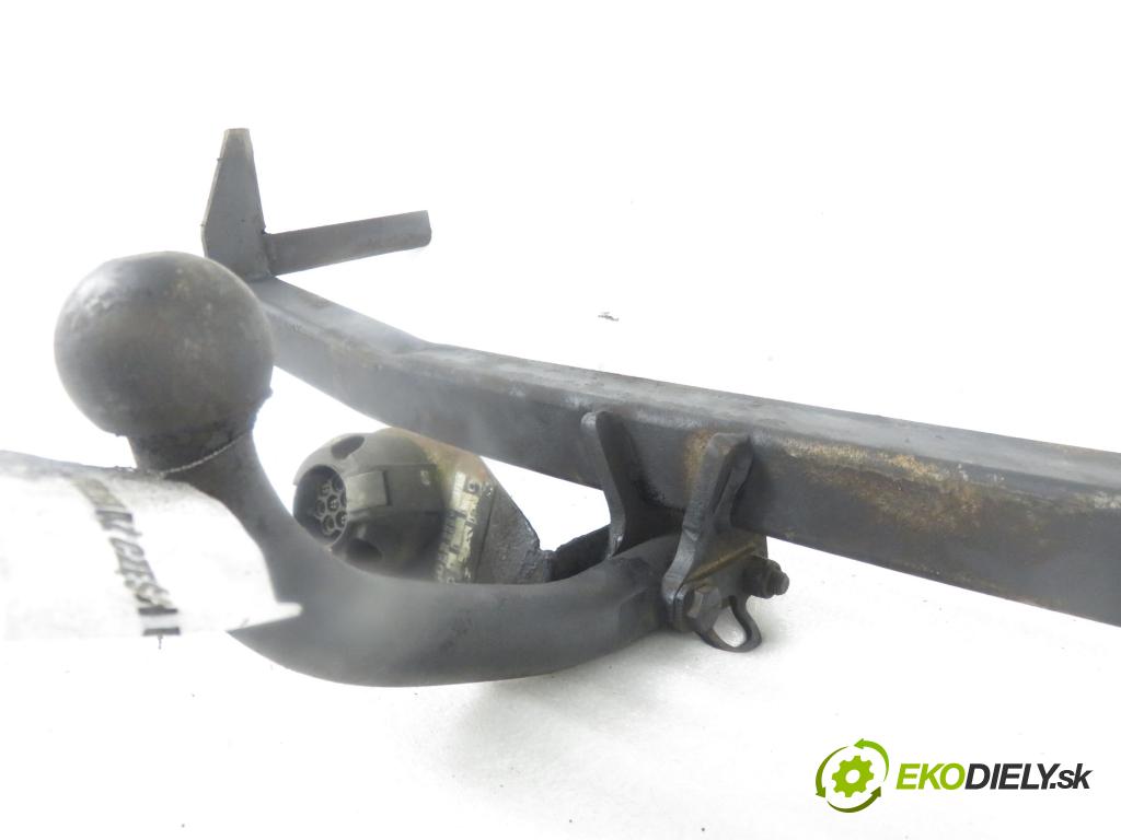 VW POLO CLASSIC (6V2) SEDAN 1996 44,00 1.4 60 - AEX 1390,00 Hák