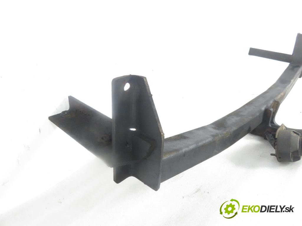 VW POLO CLASSIC (6V2) SEDAN 1996 44,00 1.4 60 - AEX 1390,00 Hák