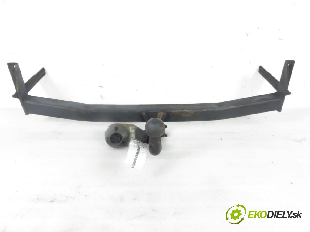 VW POLO CLASSIC (6V2) SEDAN 1996 44,00 1.4 60 - AEX 1390,00 Hák