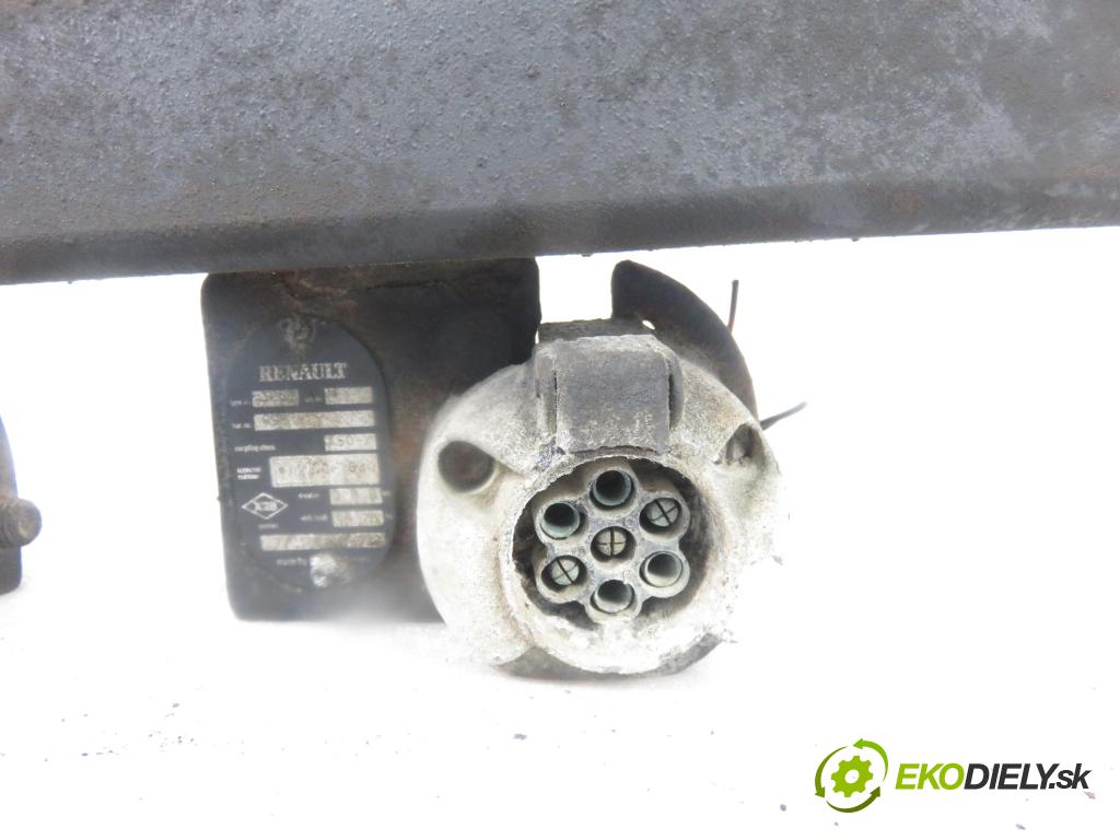 RENAULT LAGUNA I (B56_, 556_) LIFTBACK 1996 79,00 1.6 16V (B568, B561) - K4M 720 1598,00 Hák