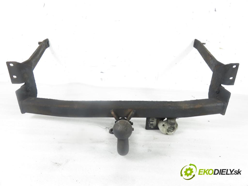 RENAULT LAGUNA I (B56_, 556_) LIFTBACK 1996 79,00 1.6 16V (B568, B561) - K4M 720 1598,00 Hák