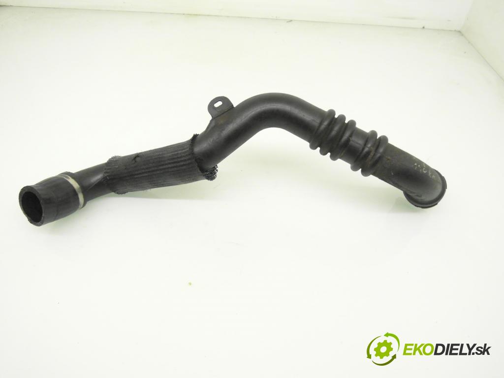 RENAULT LAGUNA II Grandtour (KG0/1_) KOMBI 2002 88,00 1.9 dCi 120 - F9Q 750 1870,00 Rúra intercoolera turba 8200730597