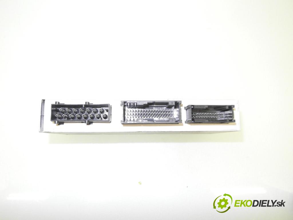 BMW 3 (E46) SEDAN 2001 105,00 318 i - N42 B20 A 1995,00 MODUL komfortu 613569143679