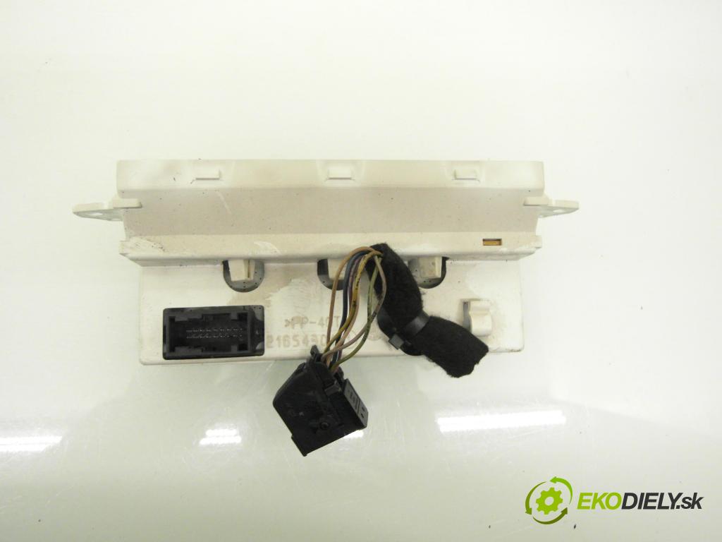 PEUGEOT 307 SW (3H) KOMBI 2003 103,00 2.0 16V - RFN (EW10J4) 1997,00 ZOBRAZIT: 9650243077