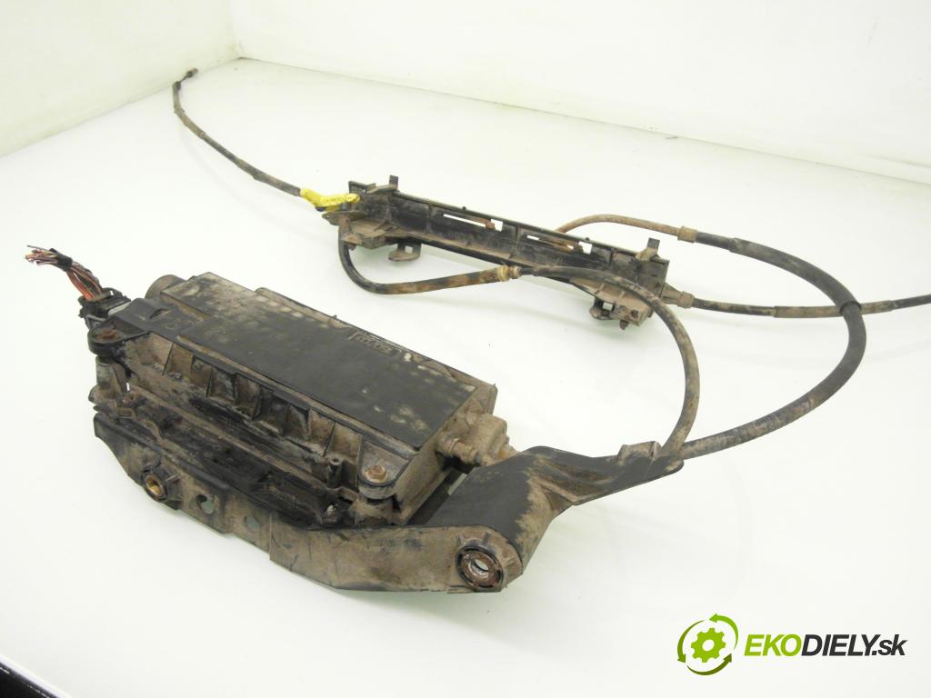 RENAULT SCENIC II (JM0/1_) MINIVAN 2003 83,00 1.6 (JM0C, JM0J, JM1B) - K4M 782 1598,00 BRZDA: ručny elektrický 8200311379