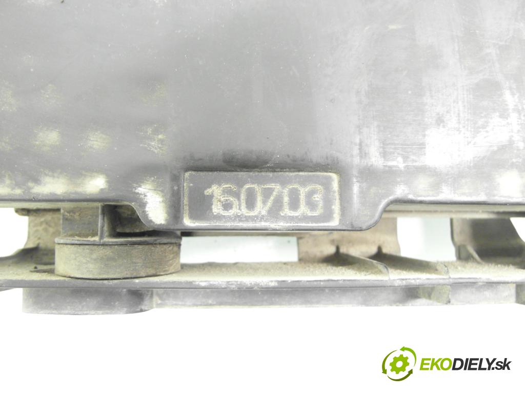 RENAULT SCENIC II (JM0/1_) MINIVAN 2003 83,00 1.6 (JM0C, JM0J, JM1B) - K4M 782 1598,00 BRZDA: ručny elektrický 8200311379