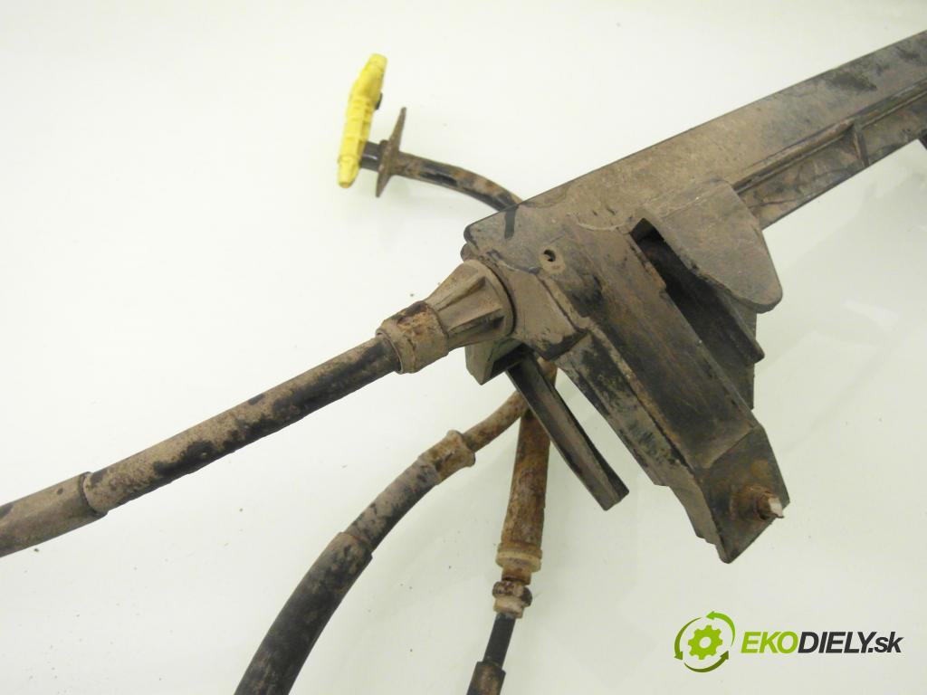 RENAULT SCENIC II (JM0/1_) MINIVAN 2003 83,00 1.6 (JM0C, JM0J, JM1B) - K4M 782 1598,00 BRZDA: ručny elektrický 8200311379