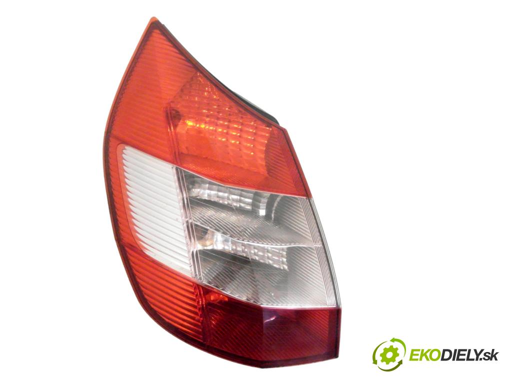 RENAULT SCENIC II (JM0/1_) MINIVAN 2005 74,00 1.5 dCi 101 - K9K 728 1461,00 světlo levé zadní 8200127702E ; 2SK00865902