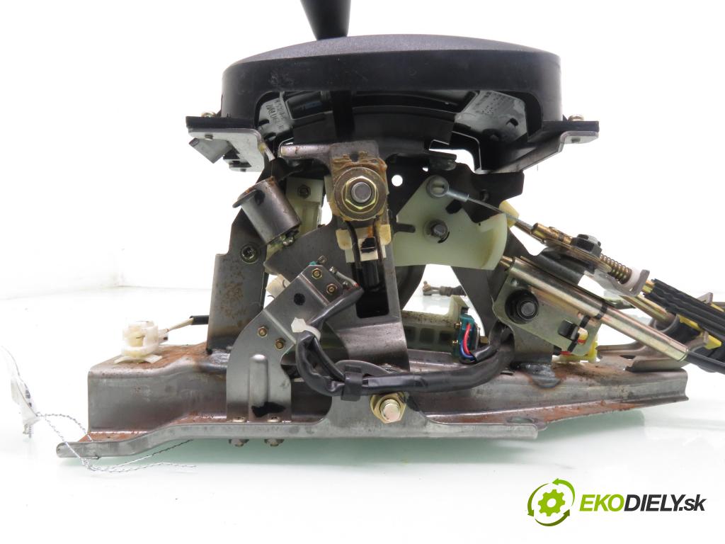 MITSUBISHI SPACE STAR nadwozie wielkoprzestrzenne (MPV) (DG_A) HB 2003 72,00 1.6 16V (DG3A) 98 - 4G18 1584,00 ZVEDÁK: