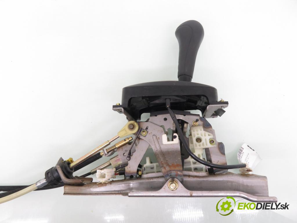 MITSUBISHI SPACE STAR nadwozie wielkoprzestrzenne (MPV) (DG_A) HB 2003 72,00 1.6 16V (DG3A) 98 - 4G18 1584,00 ZVEDÁK: