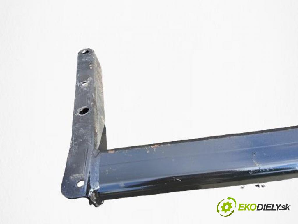 AUDI A4 (8E2, B6) SEDAN 2001 96,00 2.0 20V 130 - ALT 1984,00 Hák