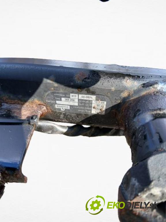 AUDI A4 (8E2, B6) SEDAN 2001 96,00 2.0 20V 130 - ALT 1984,00 Hák