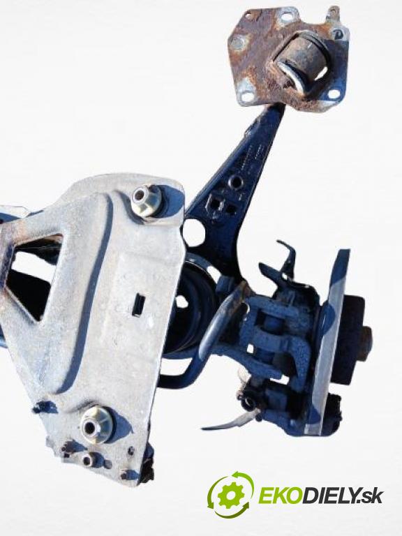 RENAULT VEL SATIS (BJ0_) HB 2004 120,00 2.0 16V Turbo (BJ0K) - F4R 763 1998,00 ZADNÍ: