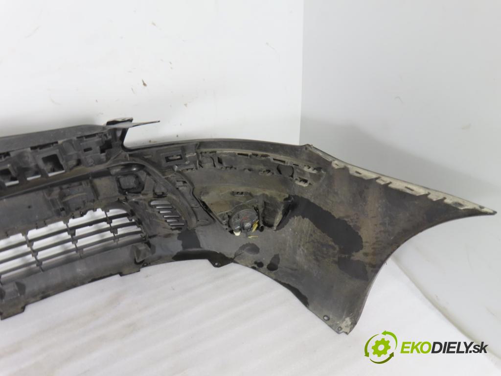 CITROEN C4 I (LC_) HB 2010 88,00 1.6 VTi 120 - 5FW (EP6) 1598,00 nárazník přední část