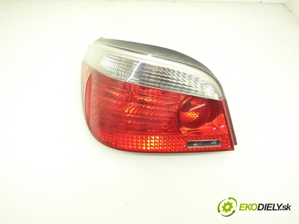 BMW 5 (E60) SEDAN 2006 120,00 520 d - M47 D20 (204D4) 1995,00 světlo levé zadní 6910767