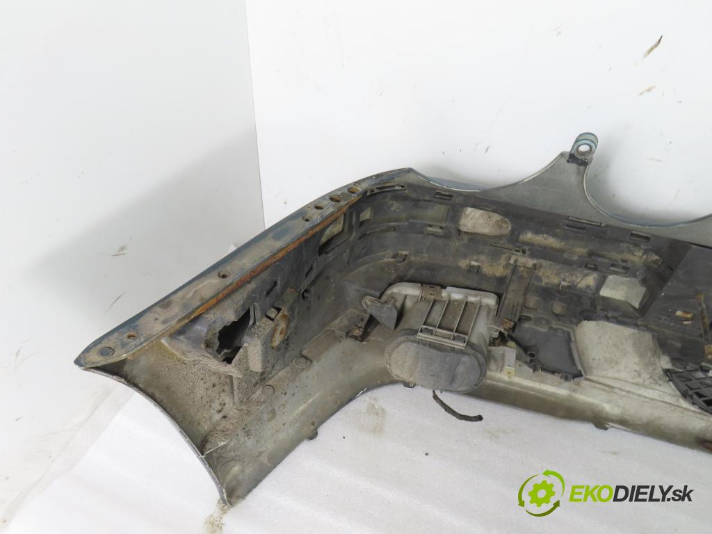 MERCEDES-BENZ KLASA E (W210) SEDAN 2001 105,00 2.2 CDI 143 - OM 611.961 2148,00 nárazník přední část