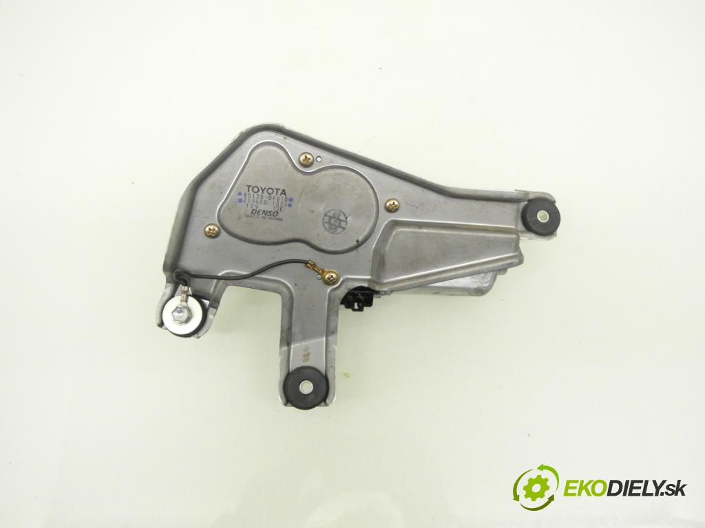 TOYOTA COROLLA Verso (_E12_) MINIVAN 2002 66,00 2.0 D-4D (CDE120_) - 1CD-FTV 1995,00 Motorček stierače zadné 851300F010 ; 2596001021
