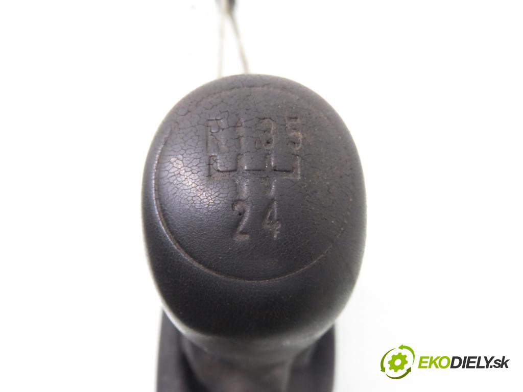 SKODA FABIA I Combi (6Y5) KOMBI 2001 74,00 1.9 TDI - ATD 1896,00 ZVEDÁK: 6Q0711061 ; 1J0711611A