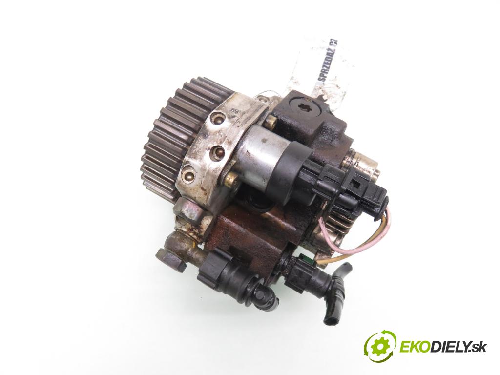 PEUGEOT 206 liftback (2A/C) HB 2001 50,00 1.4 HDi 8V 70 - 8HX 1398,00 Pumpa vysokého tlaku 9637635980 ; 0445010042