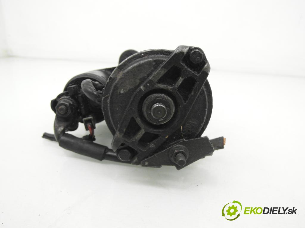 VW PASSAT B5 (3B2) SEDAN 1999 66,00 1.9 TDI - AHH 1896,00 Štartér 068911024 ; D7R33 (Štartér)