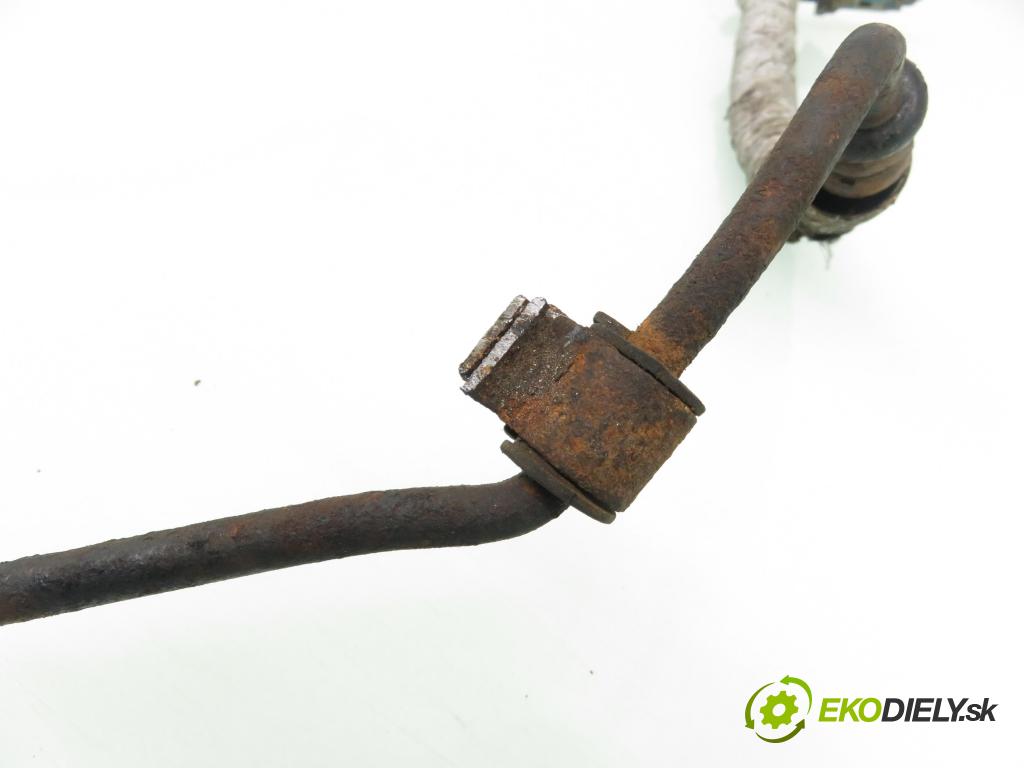 RENAULT MEGANE Scenic (JA0/1_) MINIVAN 1998 55,00 1.6 i (JA0L) - K7M 720 1598,00 rúrka / Rúra servočerpadlo