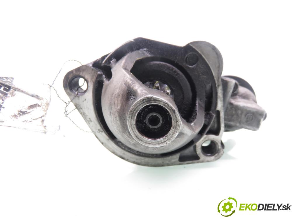 AUDI A4 (8D2, B5) SEDAN 1995 66,00 1.9 TDI - 1Z 1896,00 Štartér 068911024 ; 1005821478 (Štartér)