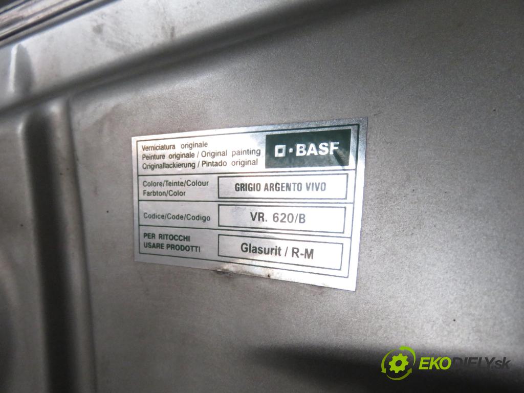 FIAT BRAVO II (198_) HB 2008 88,00 1.9 D Multijet - 192 A8.000 1910,00 Kapota  (Kapota)