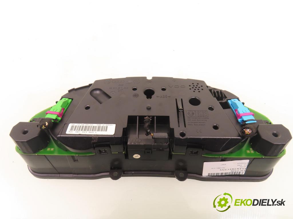 AUDI A6 (4B2, C5) SEDAN 1997 121,00 2.4 V6 165 - ALF 2393,00 Prístrojovka elektrický 4B0919860L