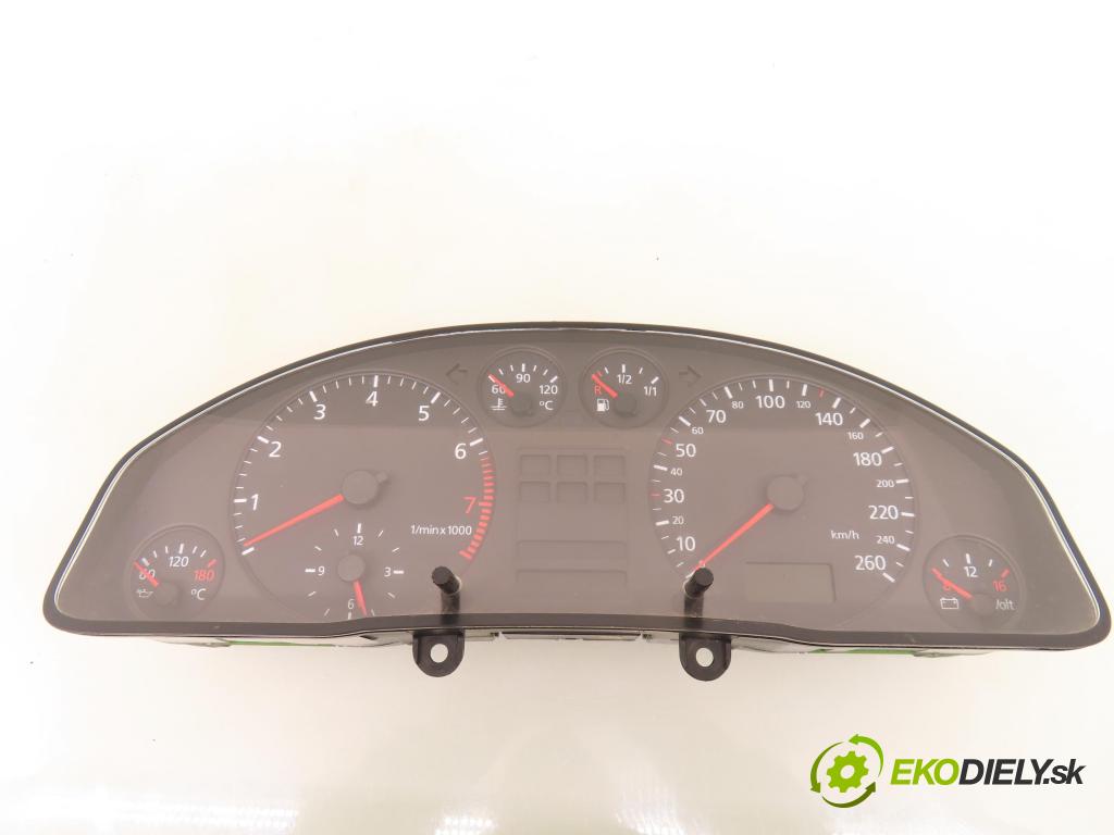 AUDI A6 (4B2, C5) SEDAN 1997 121,00 2.4 V6 165 - ALF 2393,00 Prístrojovka elektrický 4B0919860L