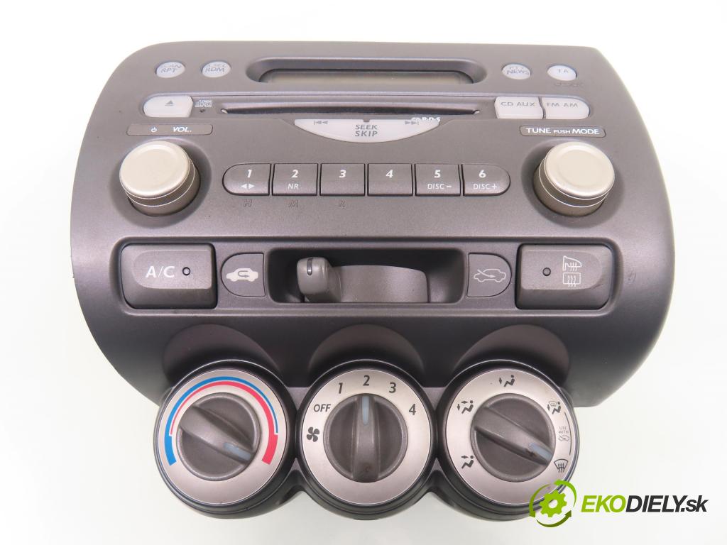 HONDA JAZZ II (GD_, GE3, GE2) HB 2007 57,00 1.2 i-DSI (GD5, GE2) - L12A1 1243,00 RADIO CD 39175SAAG120M1 ; 39100SAAG132N5