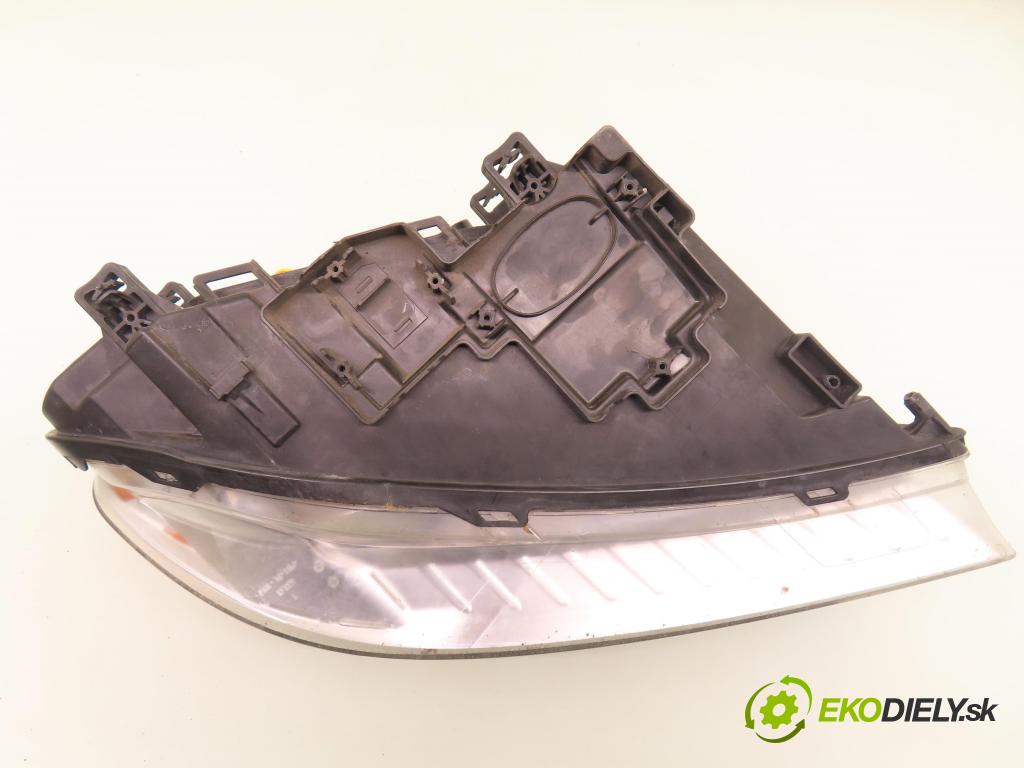 VOLVO S80 II (AS) SEDAN 2009 107,00 2.0 FlexFuel - B 4204 S4 1999,00 světlo LP 31214351