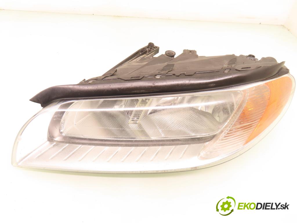 VOLVO S80 II (AS) SEDAN 2009 107,00 2.0 FlexFuel - B 4204 S4 1999,00 světlo LP 31214351