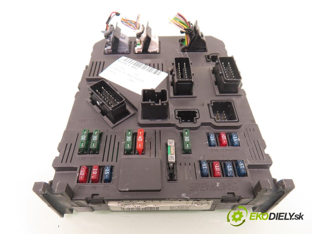 PEUGEOT 206 liftback (2A/C) HB 2001 50,00 1.4 HDi 8V 70 - 8HX 1398,00 MODUL BSI S118085210D ; 9645747480