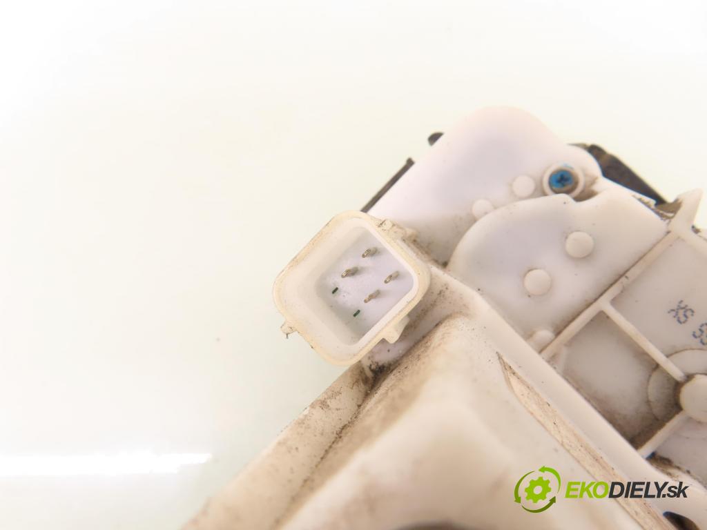 FIAT PANDA (169_) HB 2005 40,00 1.1 54 - 187 A1.000 1108,00 zámok 46810999