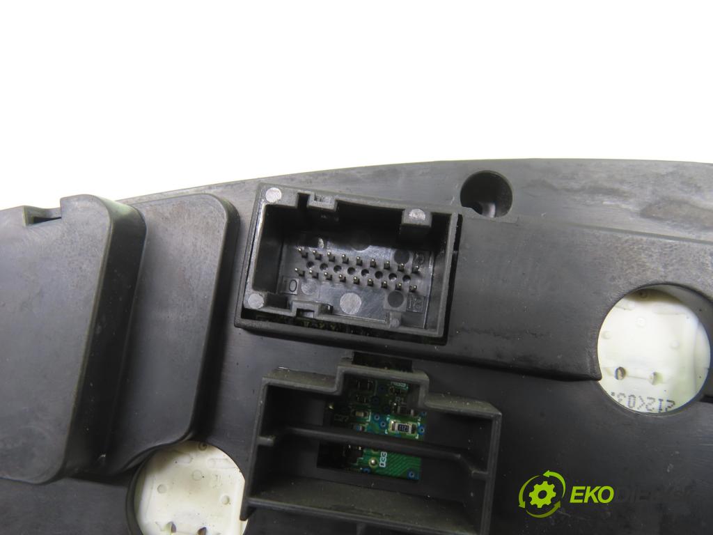 FIAT STILO Multi Wagon (192_) KOMBI 2005 85,00 1.9 JTD - 192 A1.000 1910,00 prístrojovka elektrický VP4FCF10849JA ; 51756700