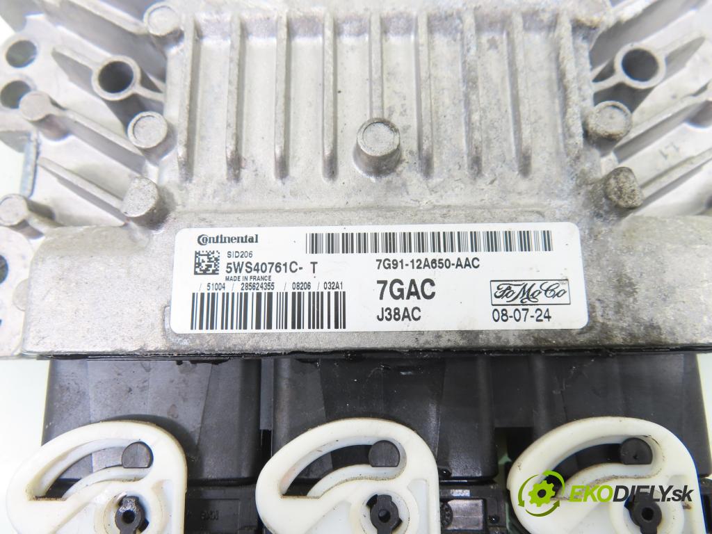 FORD S-MAX (WA6) MINIVAN 2008 103,00 2.0 TDCi - QXWB 1997,00 řídící jednotka motora 5WS40761CT ; 7G9112A650AAC